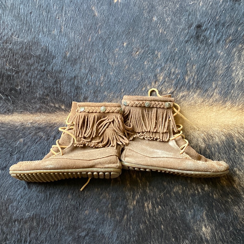 Minnetonka Trapper boot moccasins